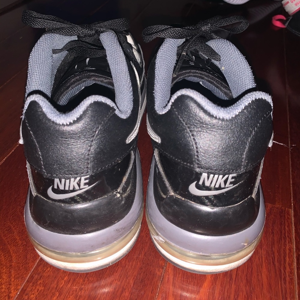 Nike Air Athletic Sneakers - Picture 4 of 6